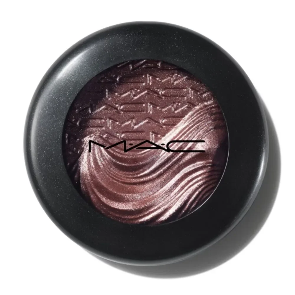 MAC Cosmetics Extra Dimension Eye Shadow